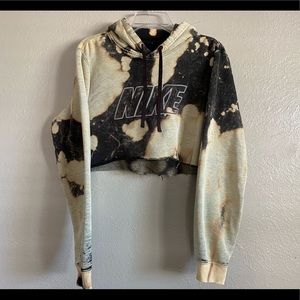 Nike cropped hoodie